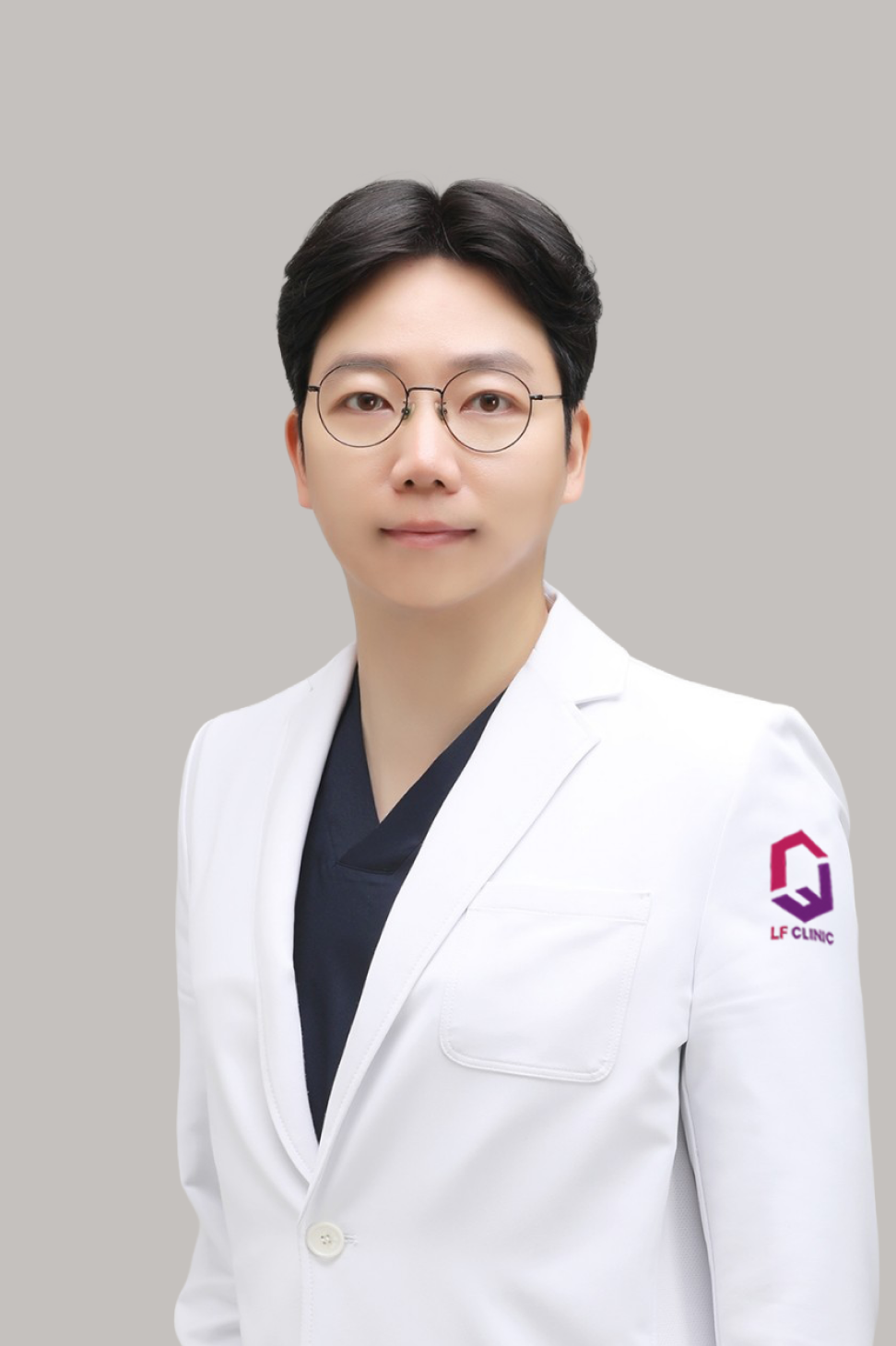 Dr. LEE CHIHYUN