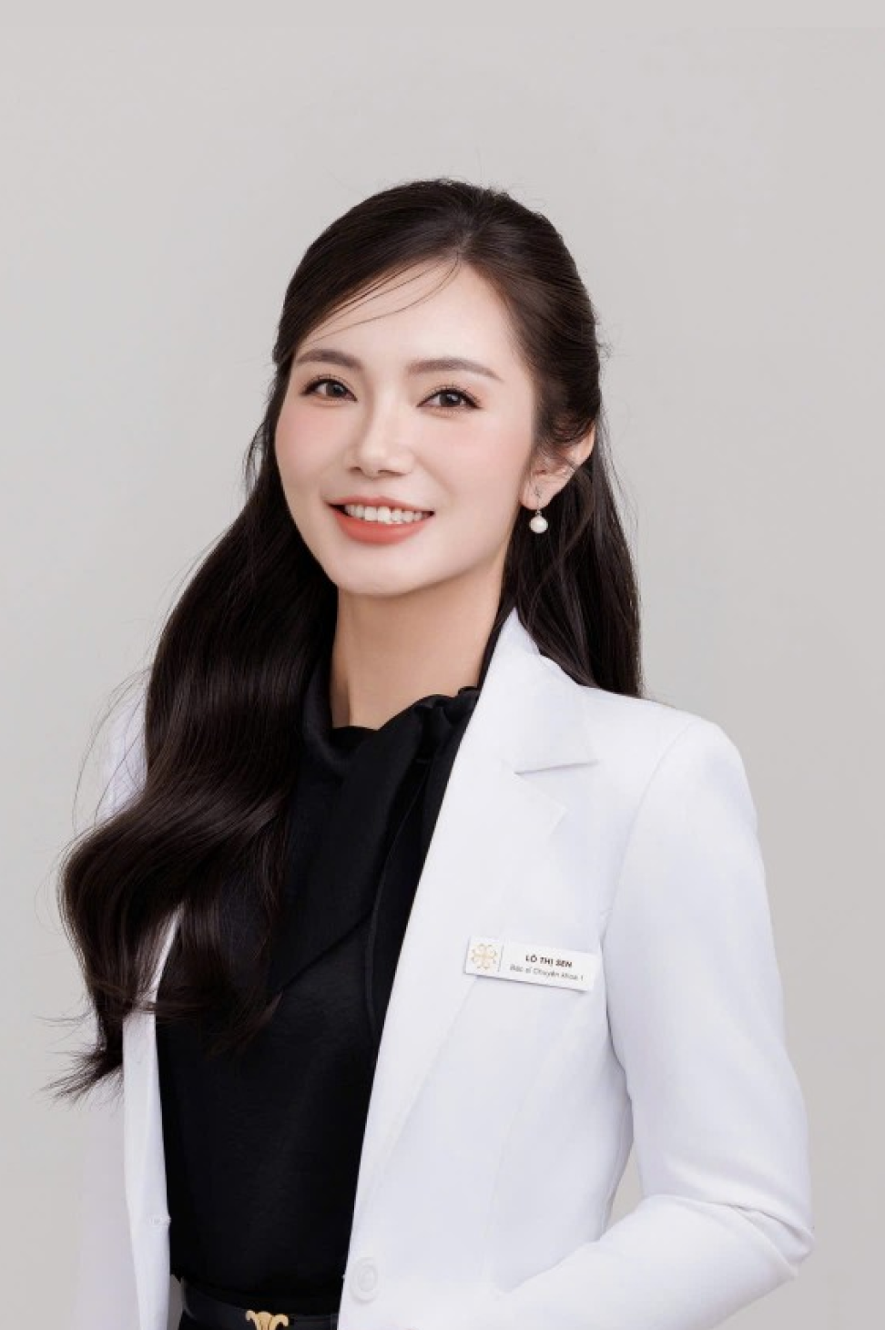 Dr. LANNA CHEUCK